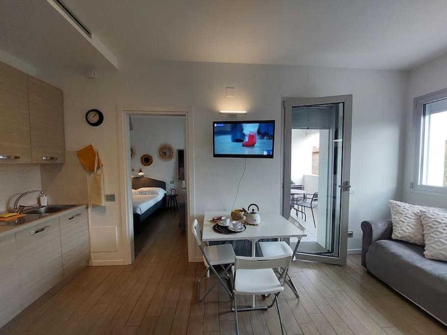 San Donato With Parking Apartment