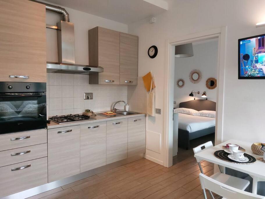 San Donato With Parking Apartment Florence