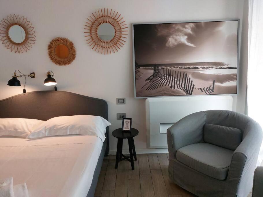 San Donato With Parking Apartment *