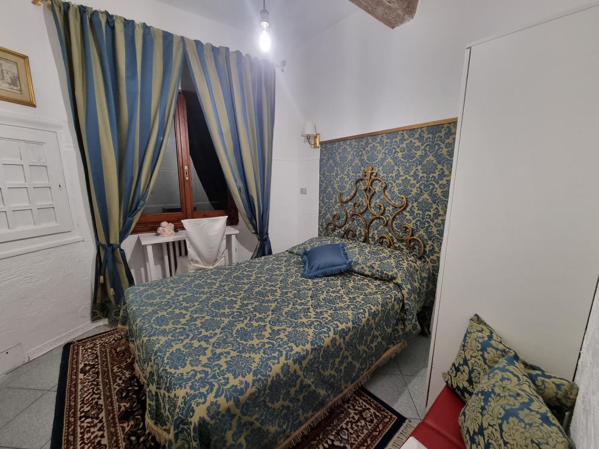 La Sede Dell'arte Monolocale E In Torre Medievale Vicino A Duomo E Piazza Signoria Firenze