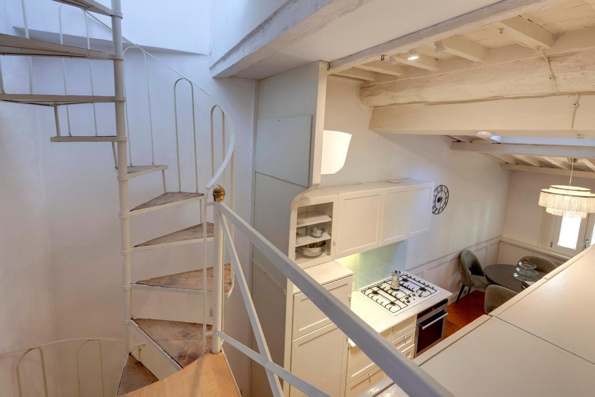 Apartment Del Guanto By Mamo Florence