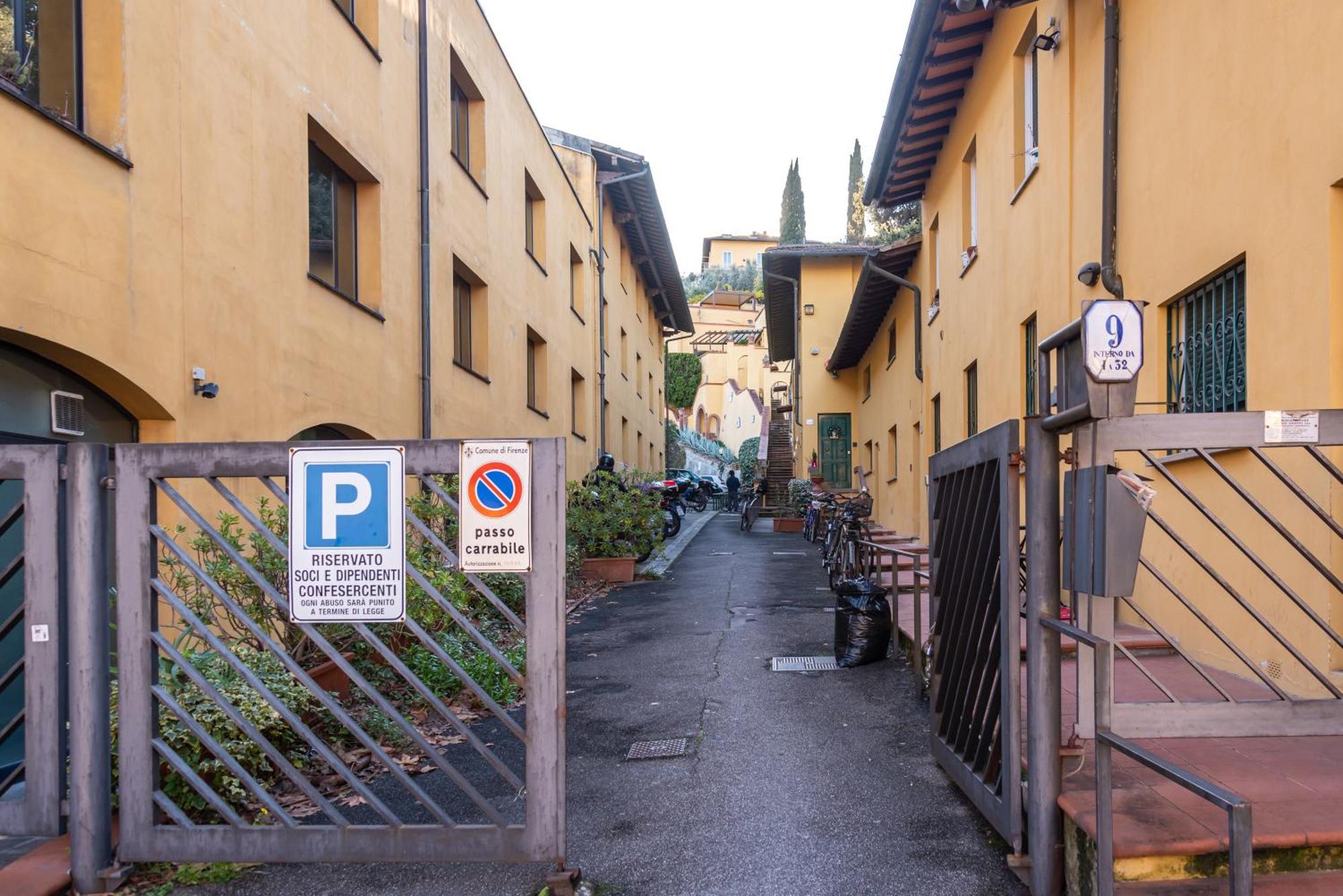 Apartment Little 2 Alle Porte Di San Frediano Florence