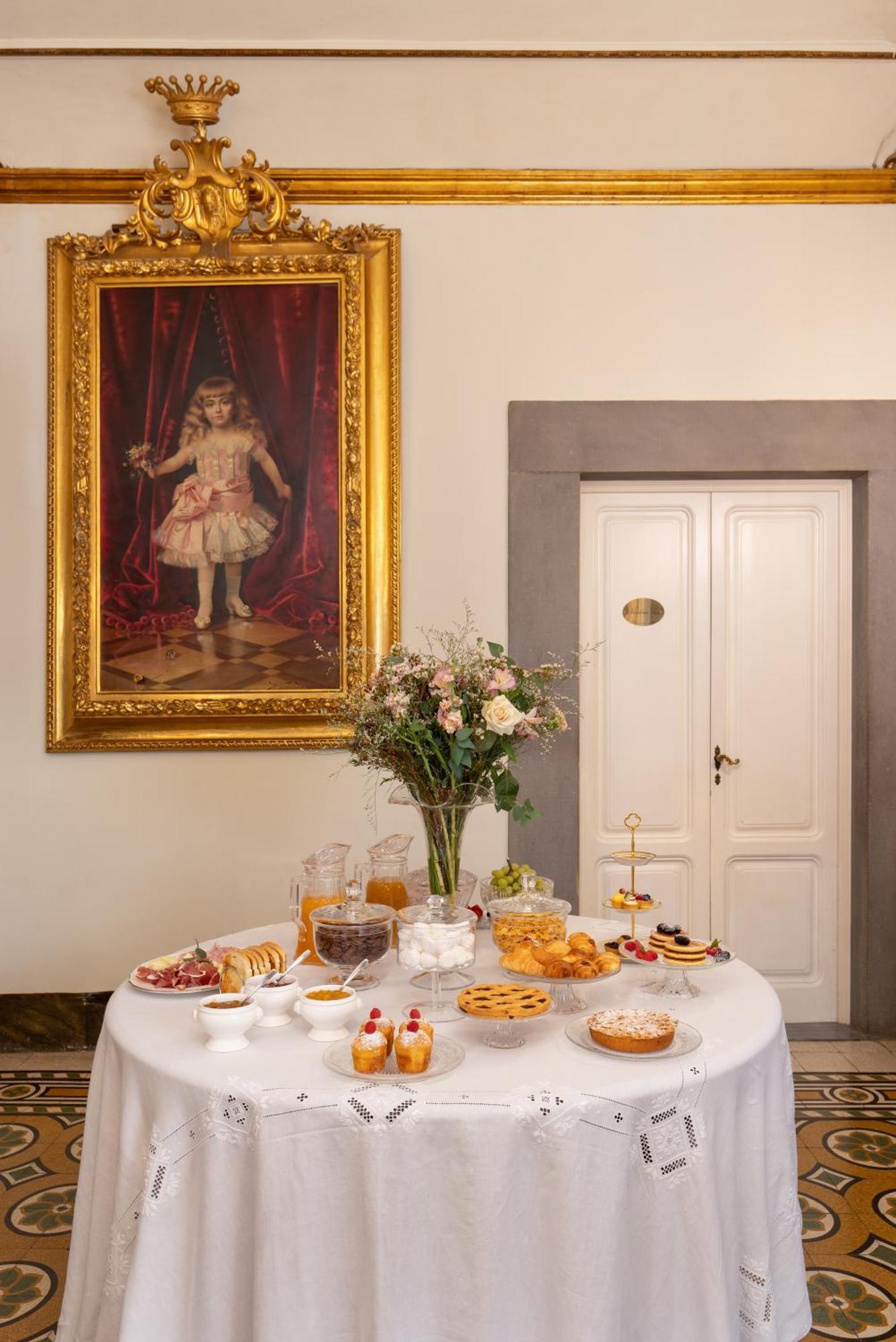 Piazza Pitti Palace - Residenza D'Epoca 3* Florence