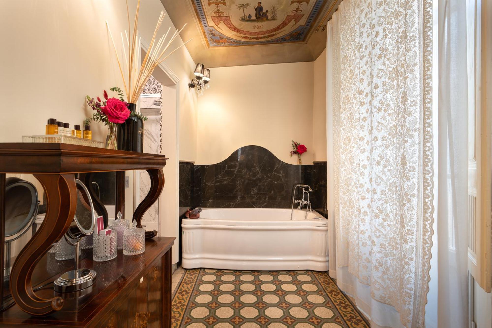 Piazza Pitti Palace - Residenza D'Epoca Bed & Breakfast