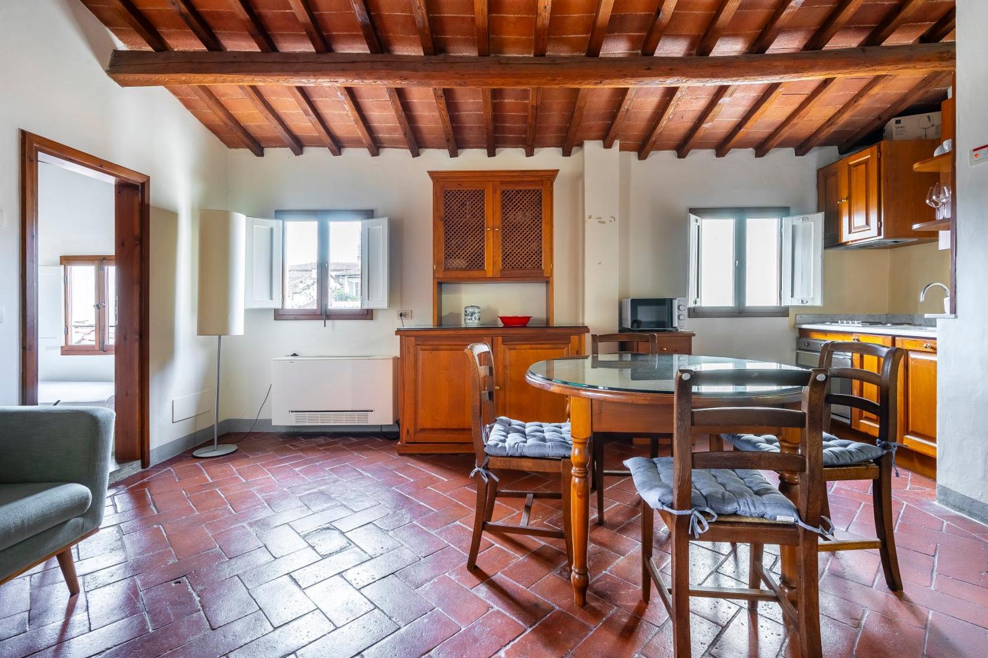 Apartment Piazza Santa Croce *