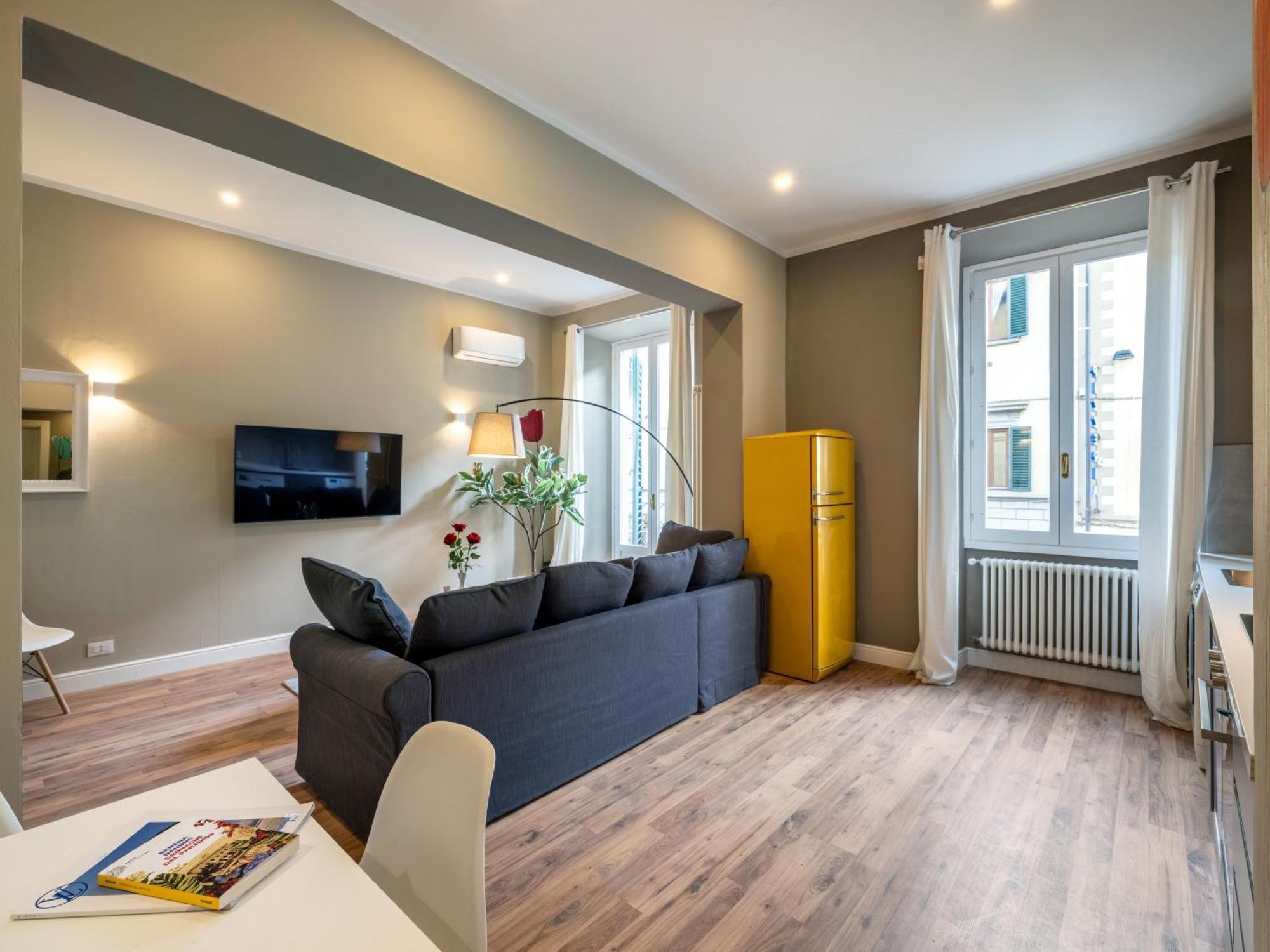 Apartment Flower House - Dolcevita