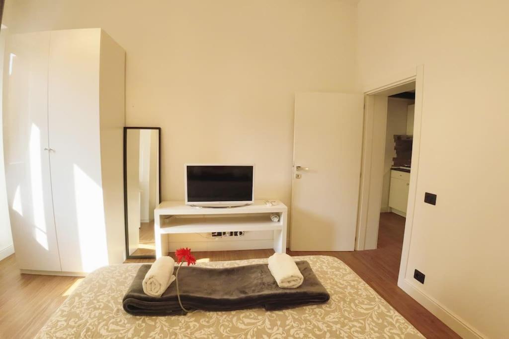 Urban Center Iii Easy Parking Near Tram Apartment *