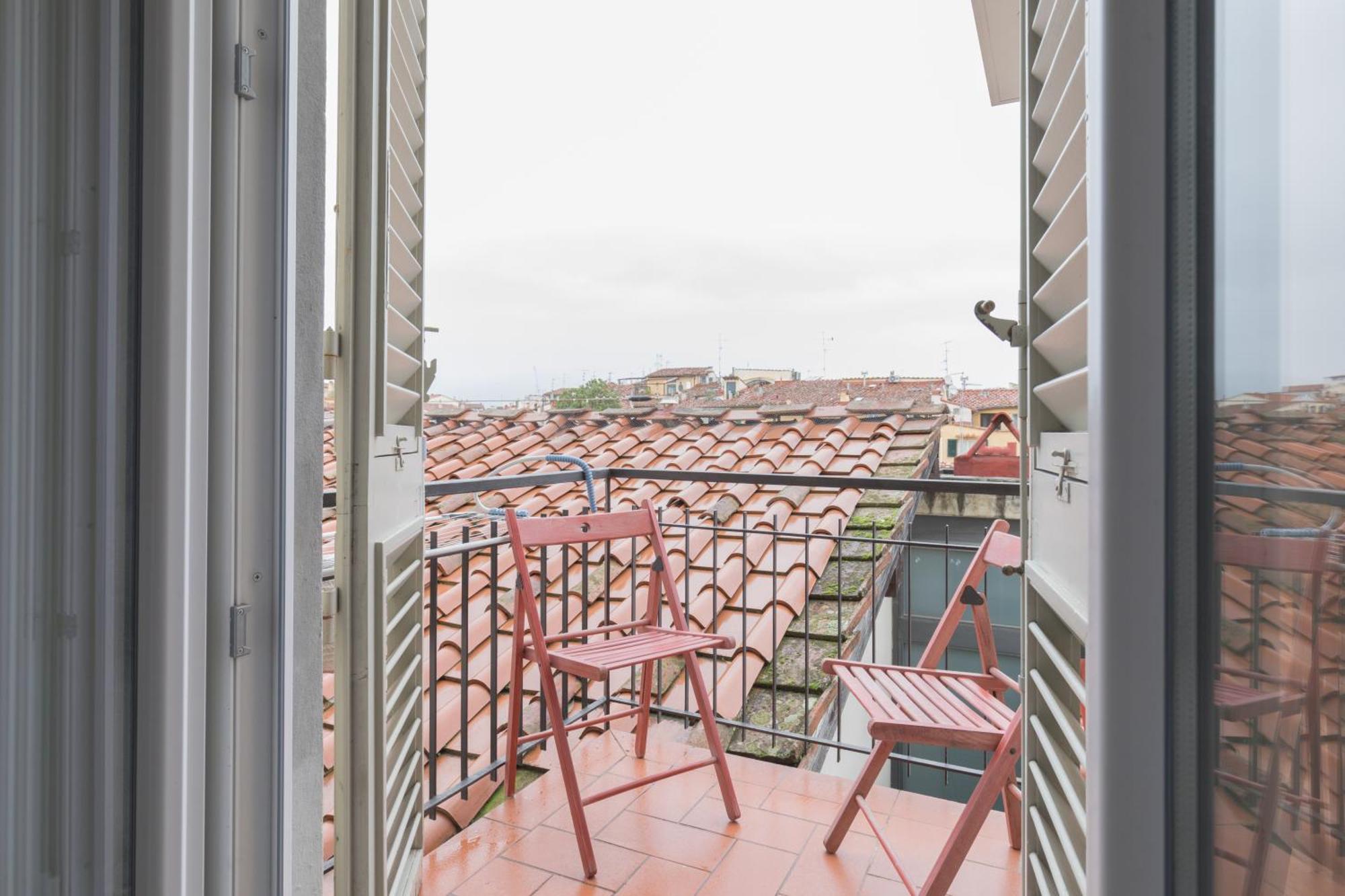 A Touch Of History, In Santa Reparata *