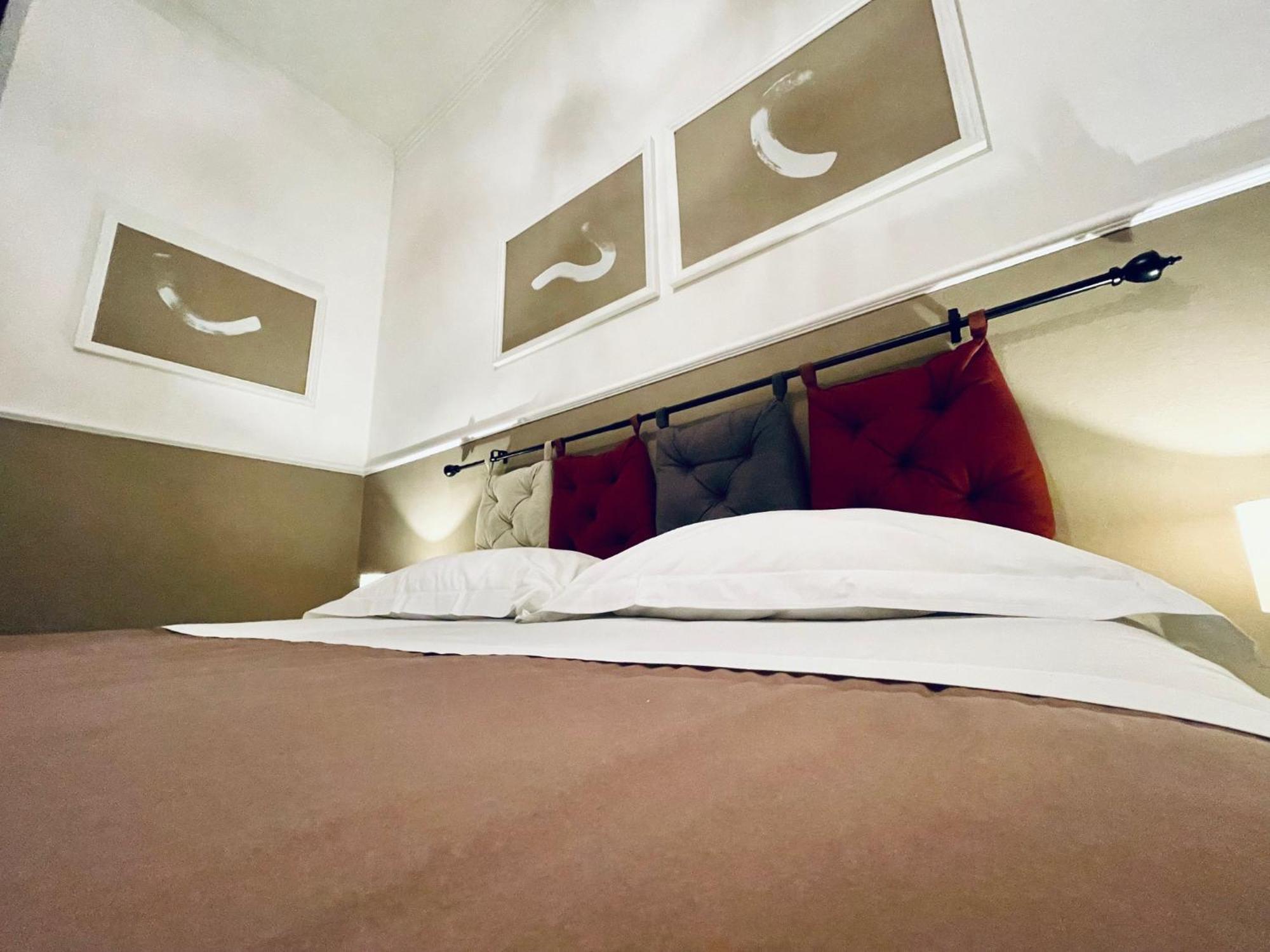 Celso Otto Homestay Florence