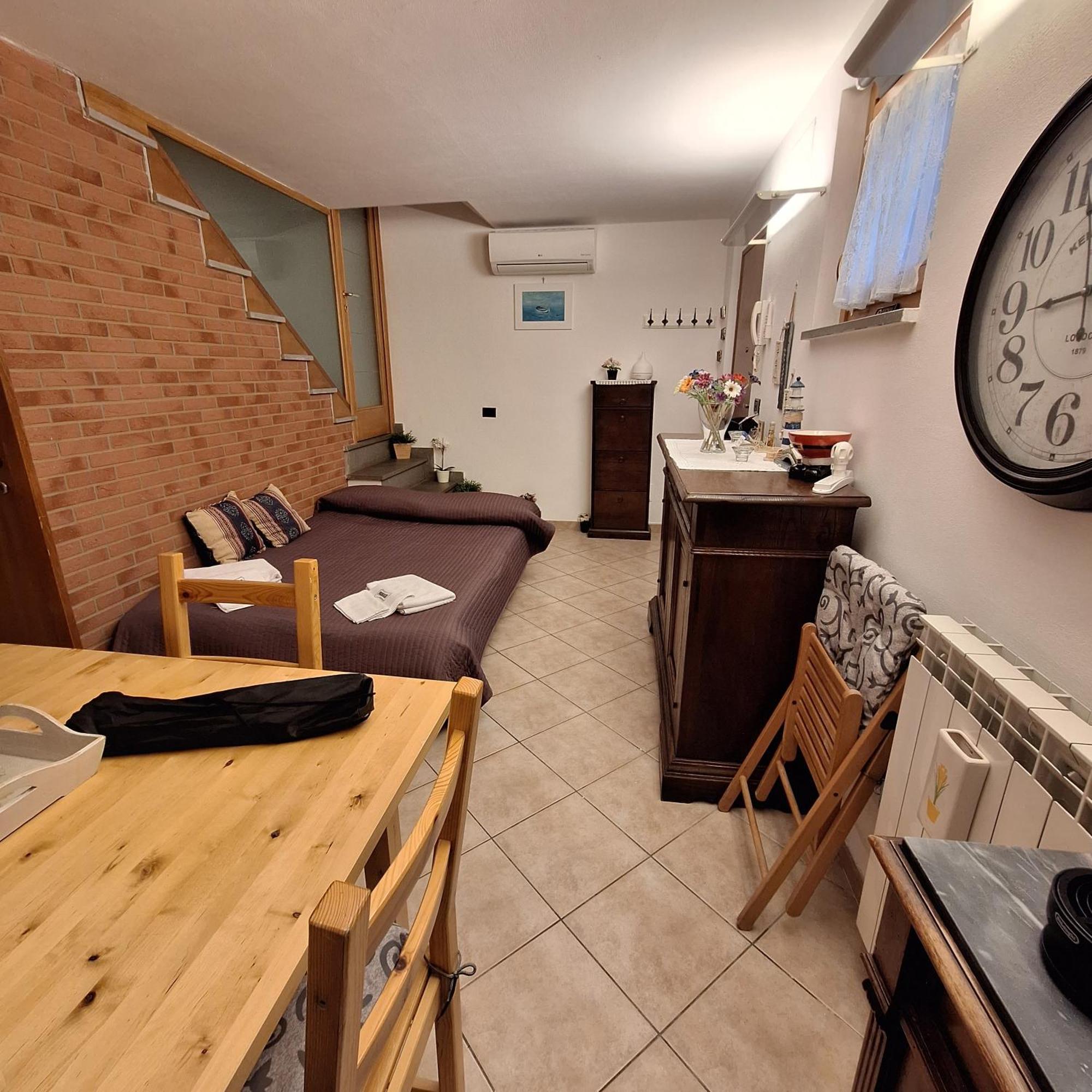 Grifagni Apartment *