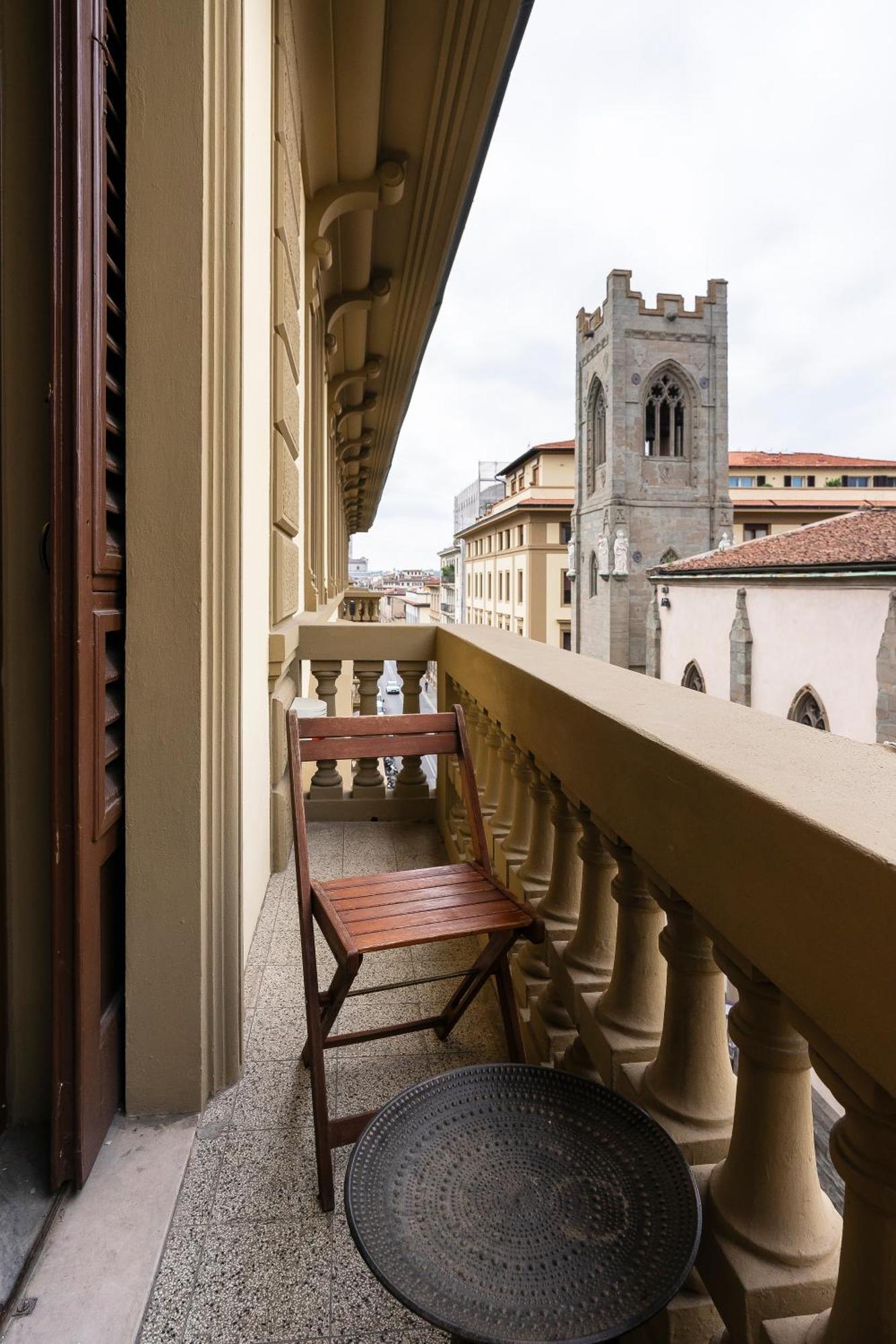 San Marco Black Luxury Con Terrazzo E Parcheggio Su Richiesta Appartamento Firenze