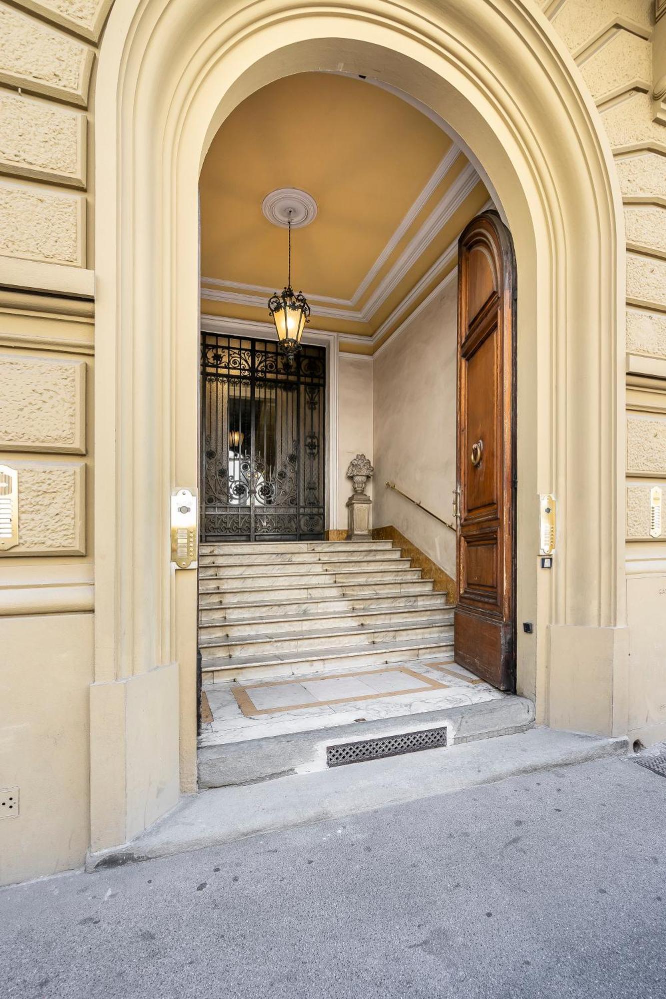 Appartamento San Marco Black Luxury Con Terrazzo E Parcheggio Su Richiesta Firenze
