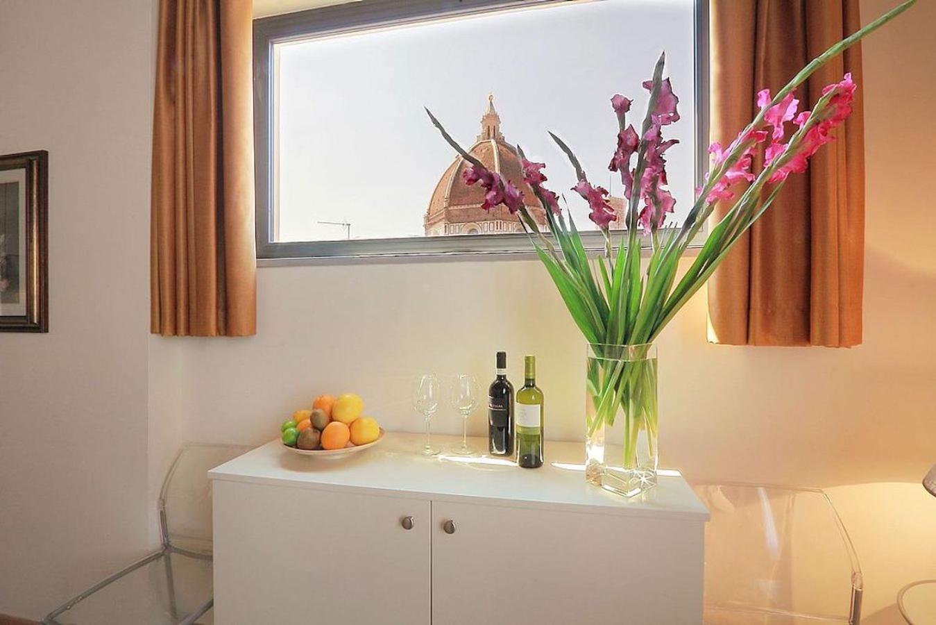 Relais White Apartment *