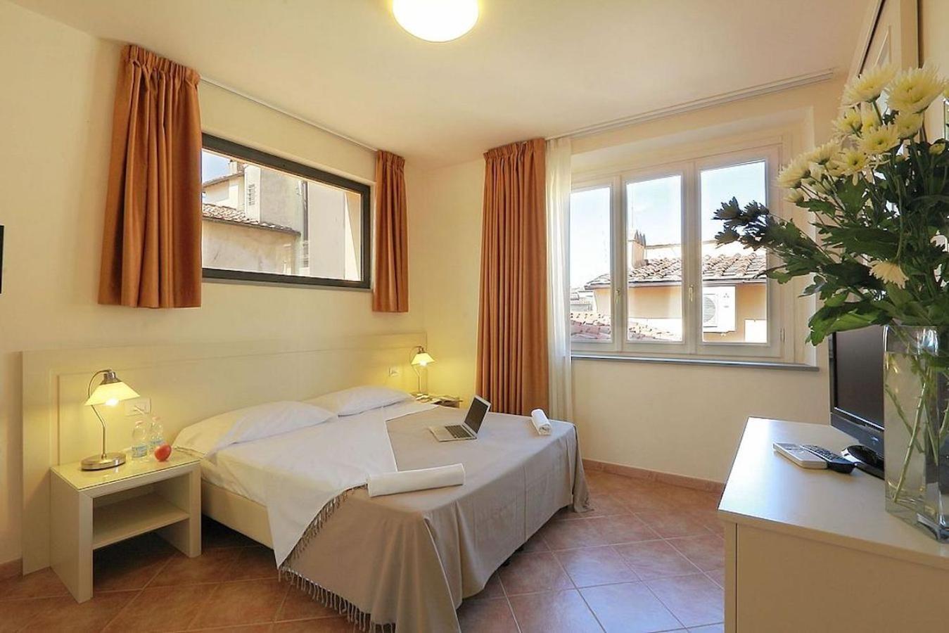 Relais White *