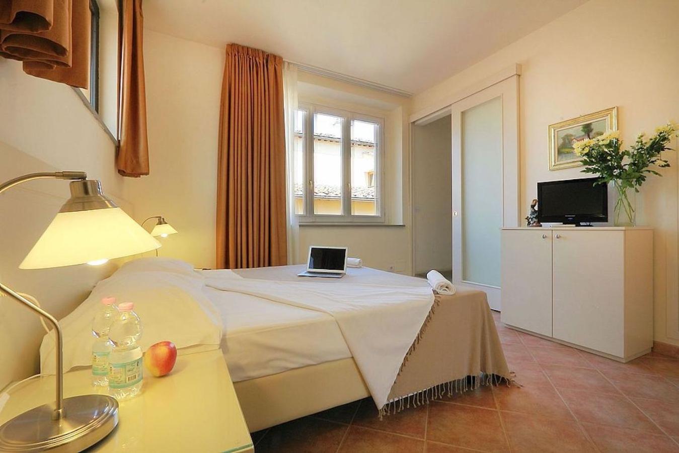 Apartment Relais White