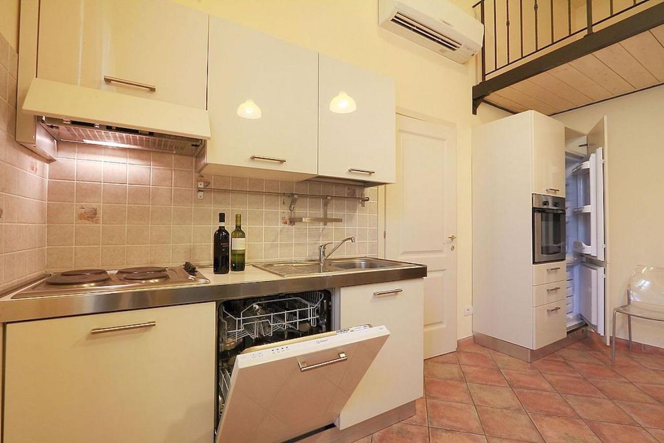 Relais White Apartment *