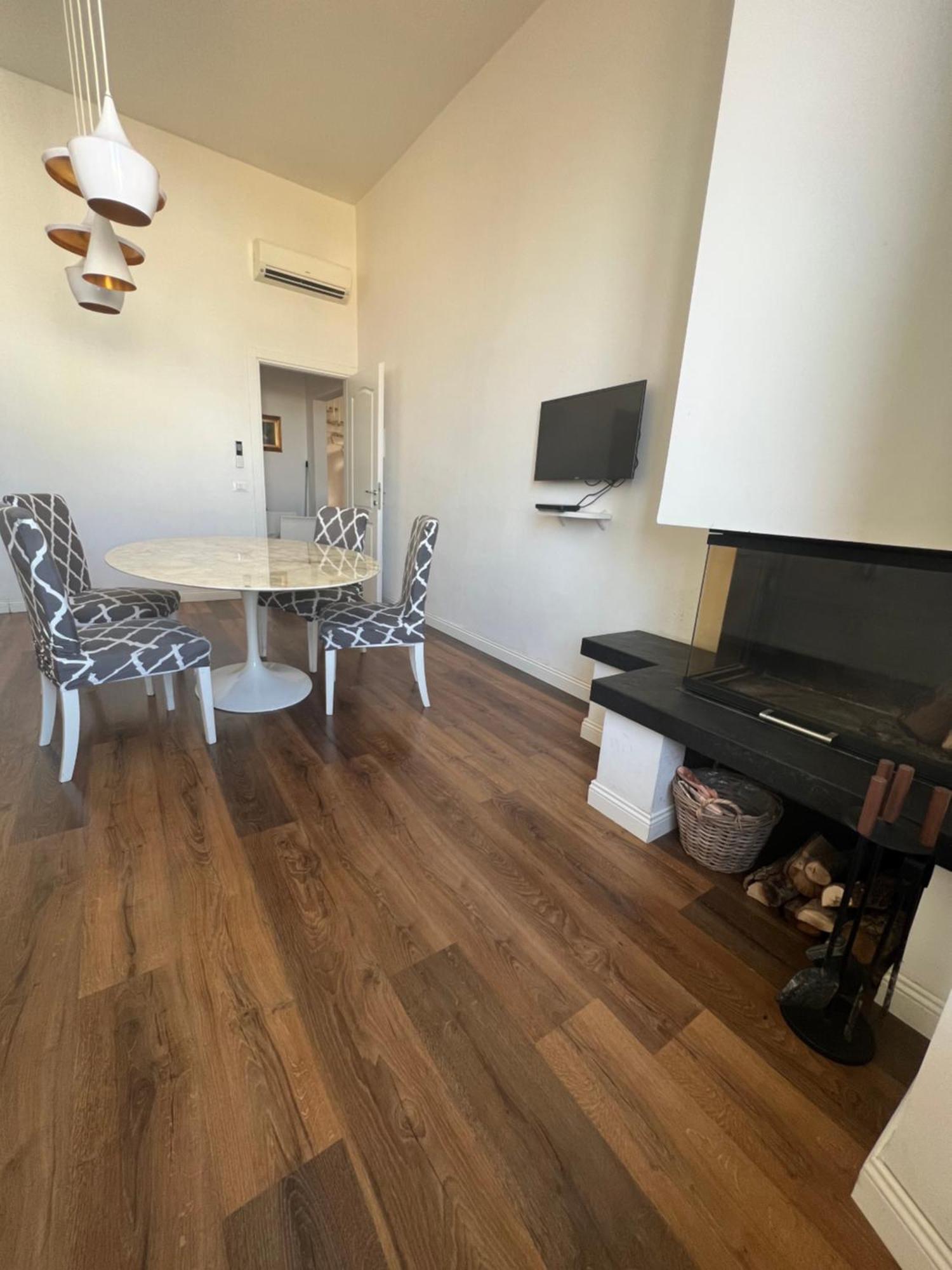 Santa Rosa 3 Bedrooms - Private Parking