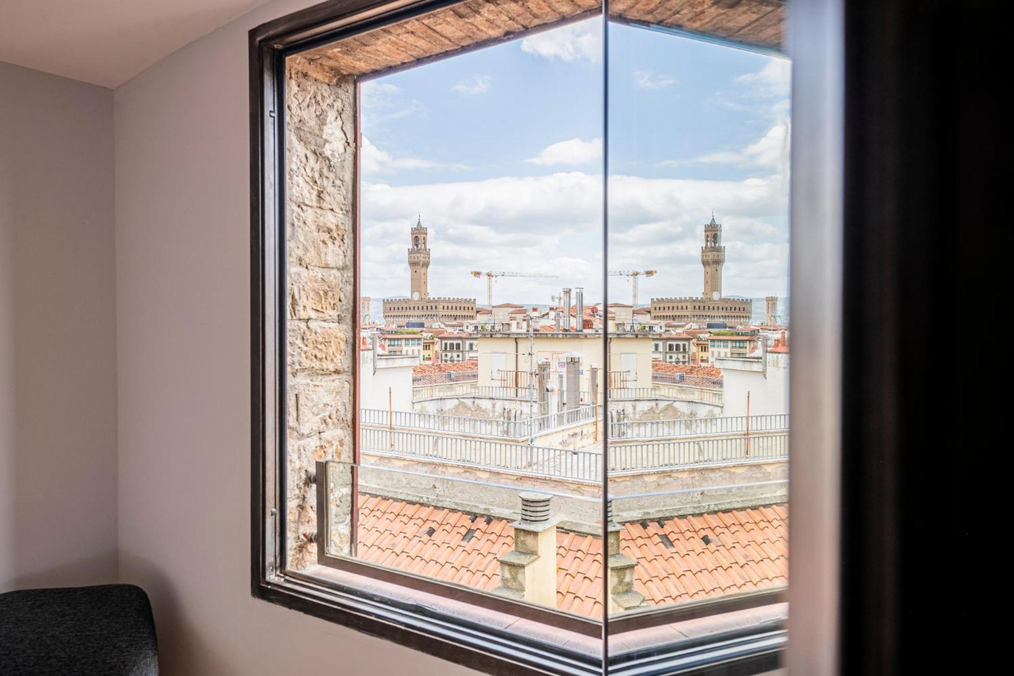 Apartment Two Towers-ramaglianti & Belfredelli Florence