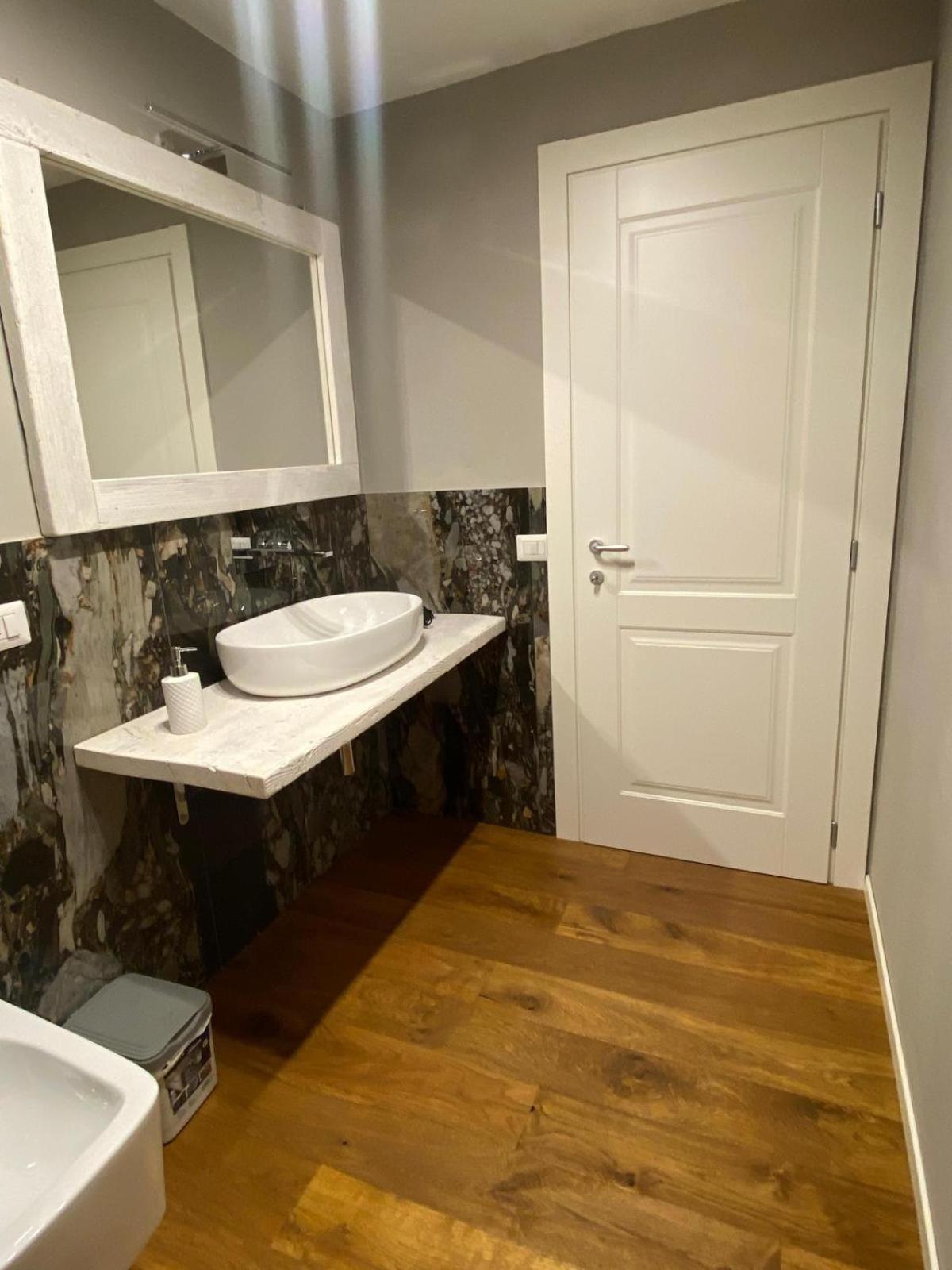 New Residenza Dei Cerchi Apartment *