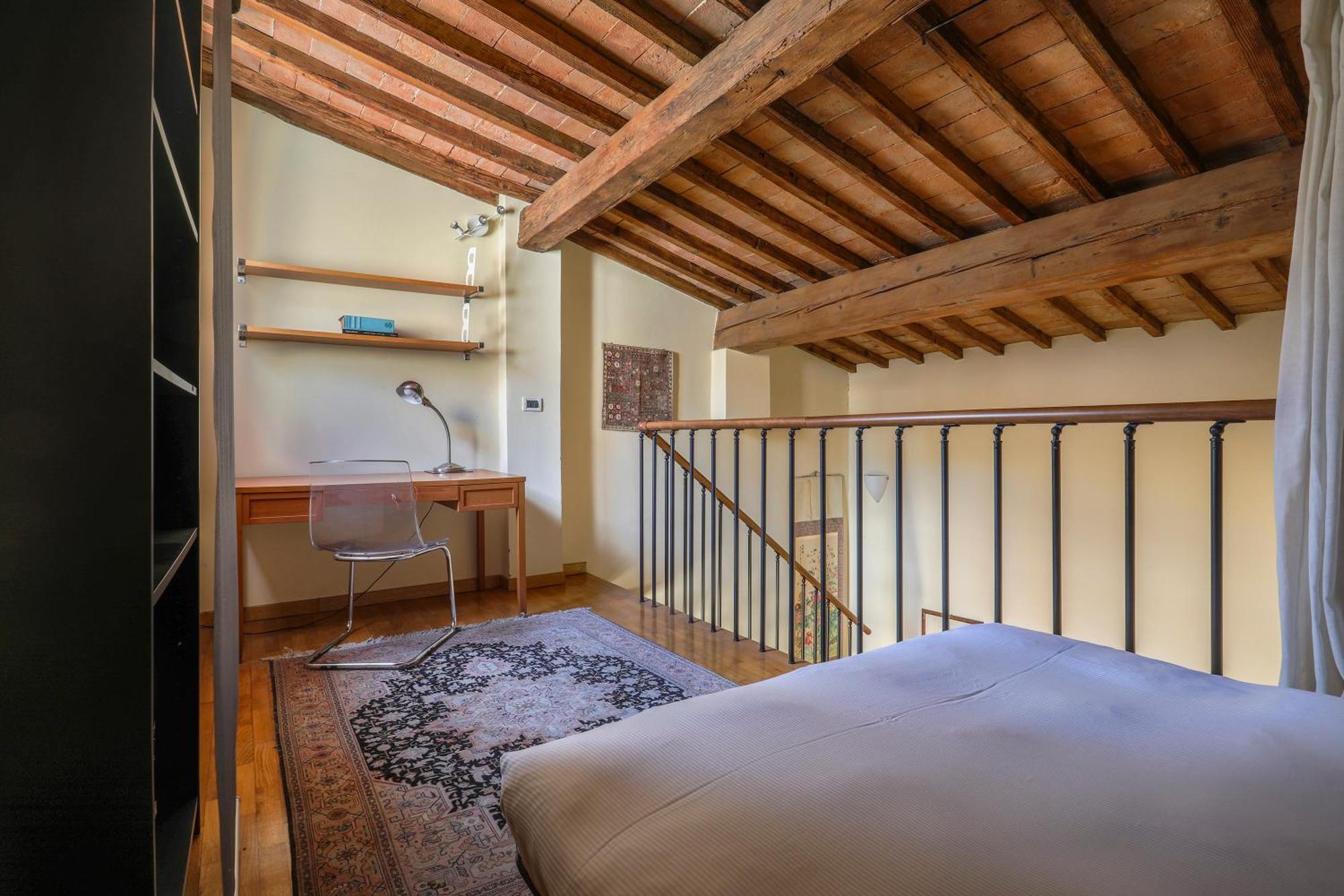 Charming In Oltrarno * Florence