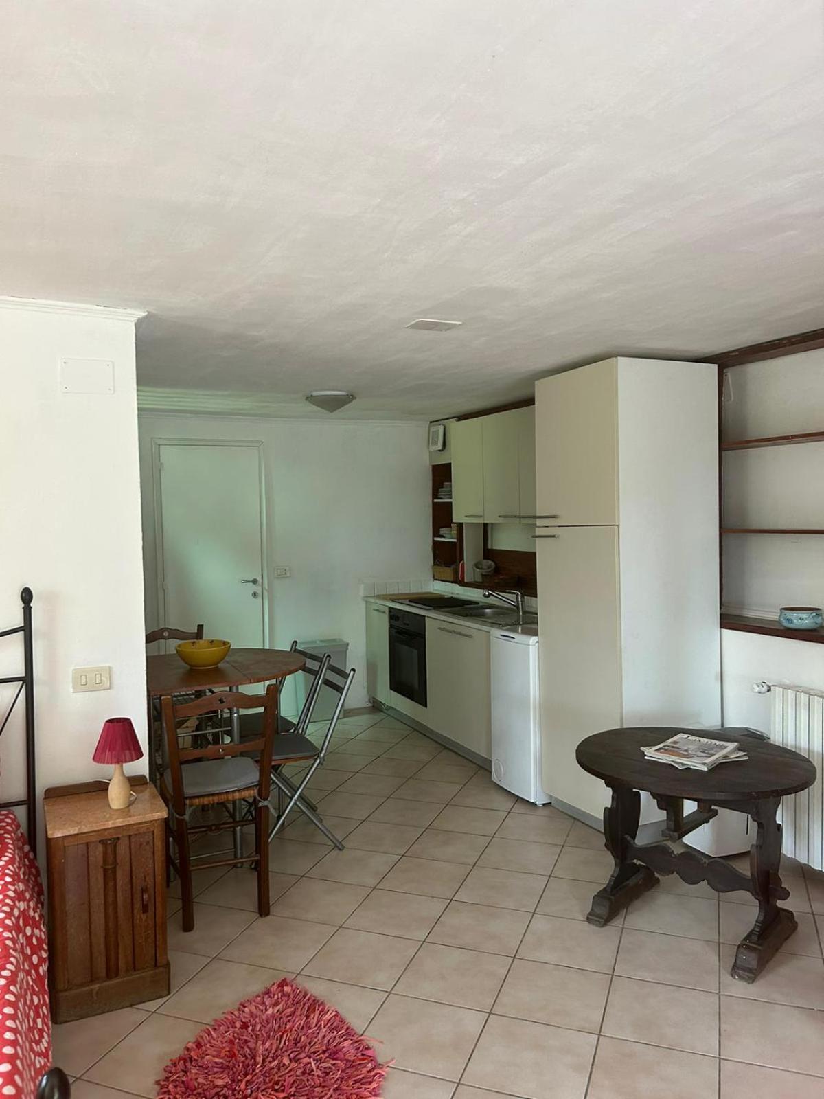 Open Space Nel Parco Con Parcheggio Gratuito Apartment