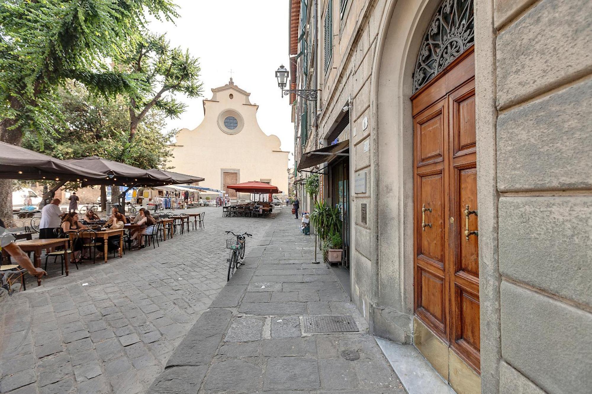 Santo Spirito 6 Florence