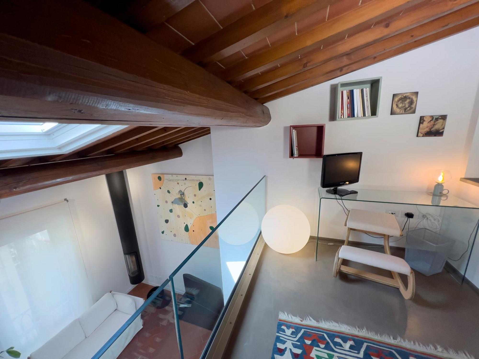 San Niccolo Walls Garden Apartment