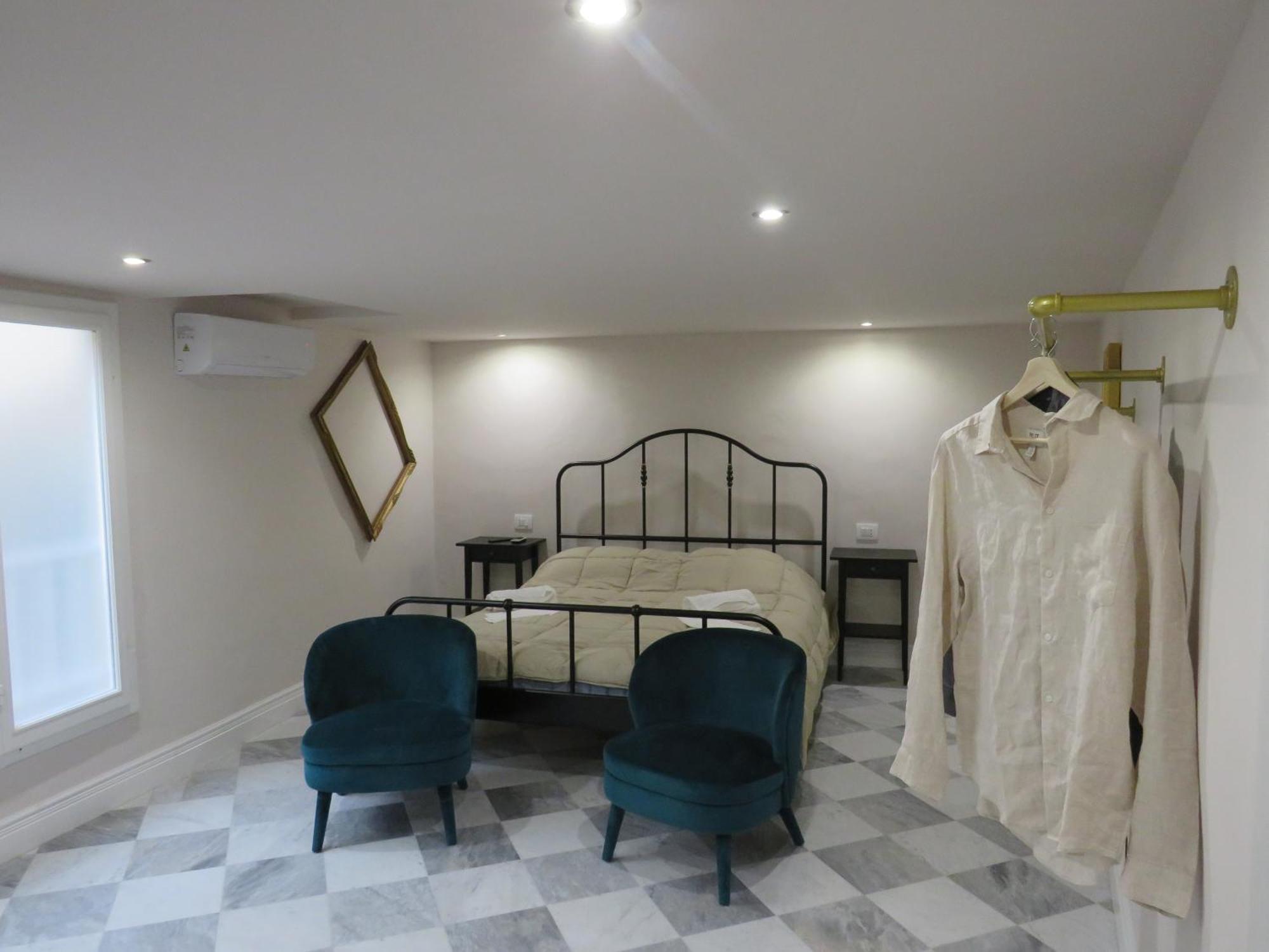 Apartment Frame House Florence