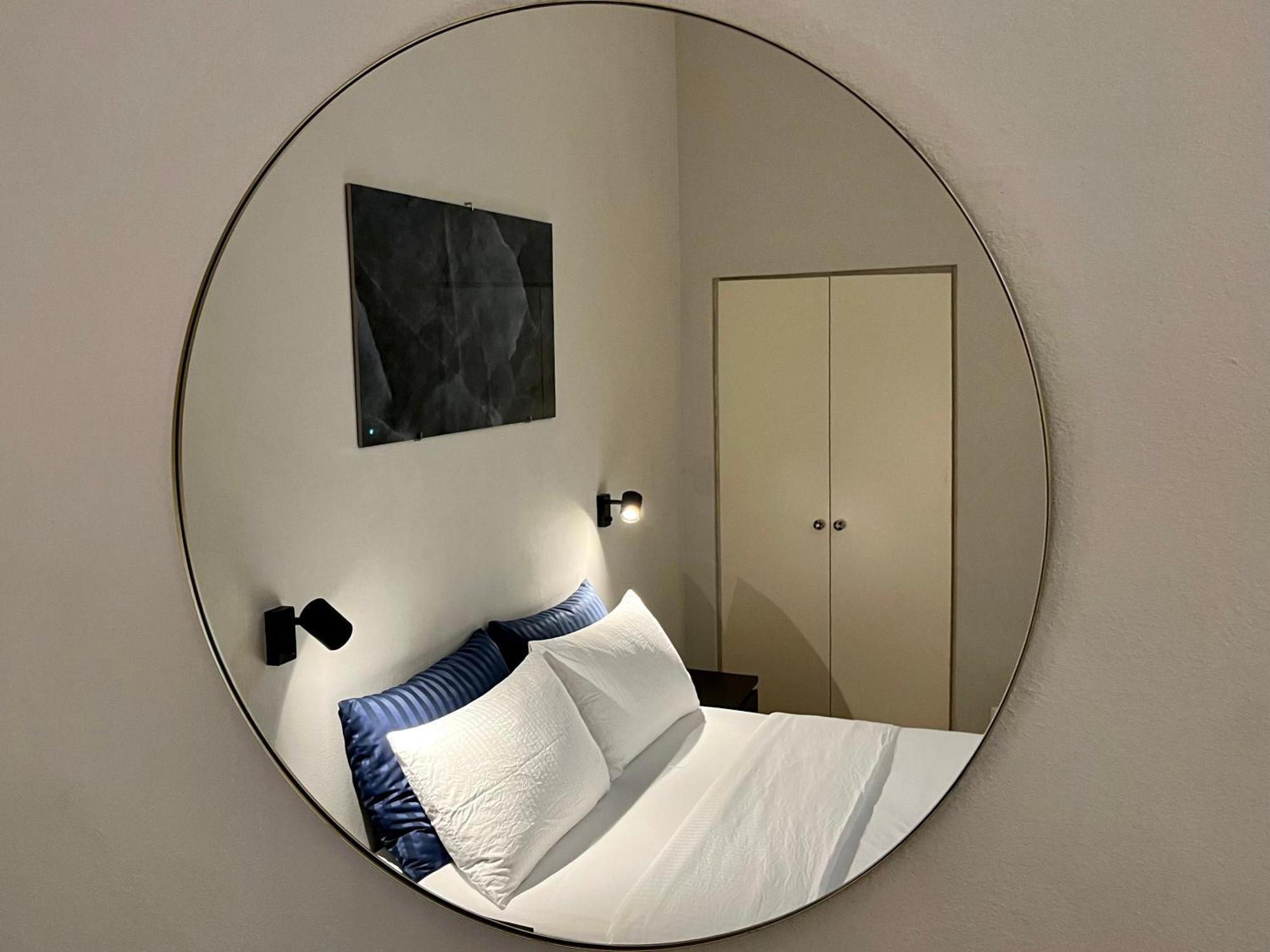 Arno Boutique Hotel *