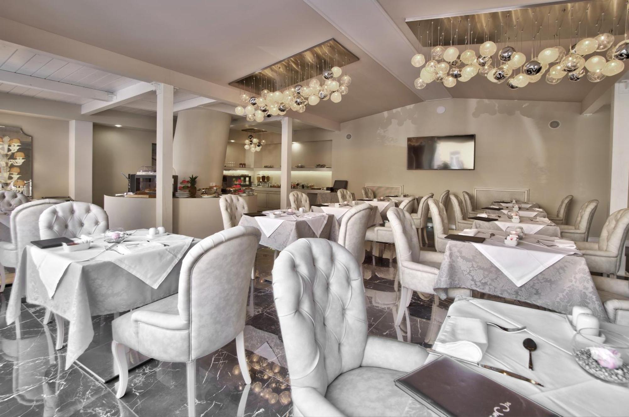 The Moon Boutique & 4* Firenze