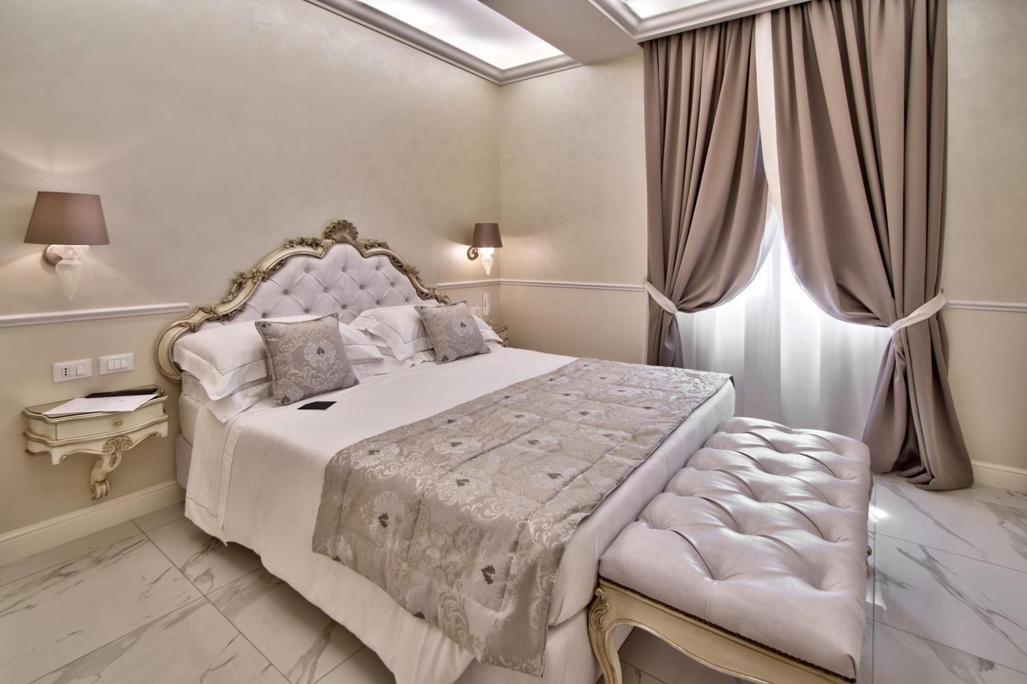 Hotel The Moon Boutique &