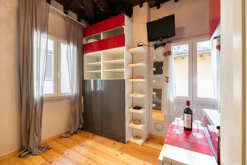 Apartment Keys Of Italy - Guantomono 15 - Monolocale Conveniente E Centralissimo Florence