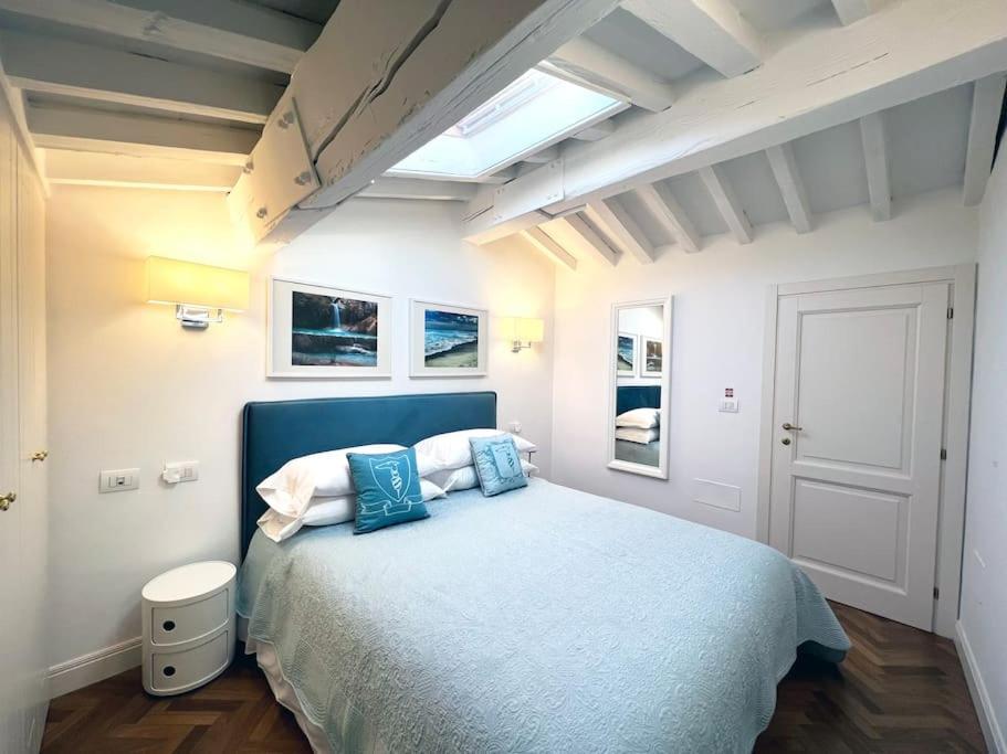 Charming Penthouse Near Duomo * Firenze