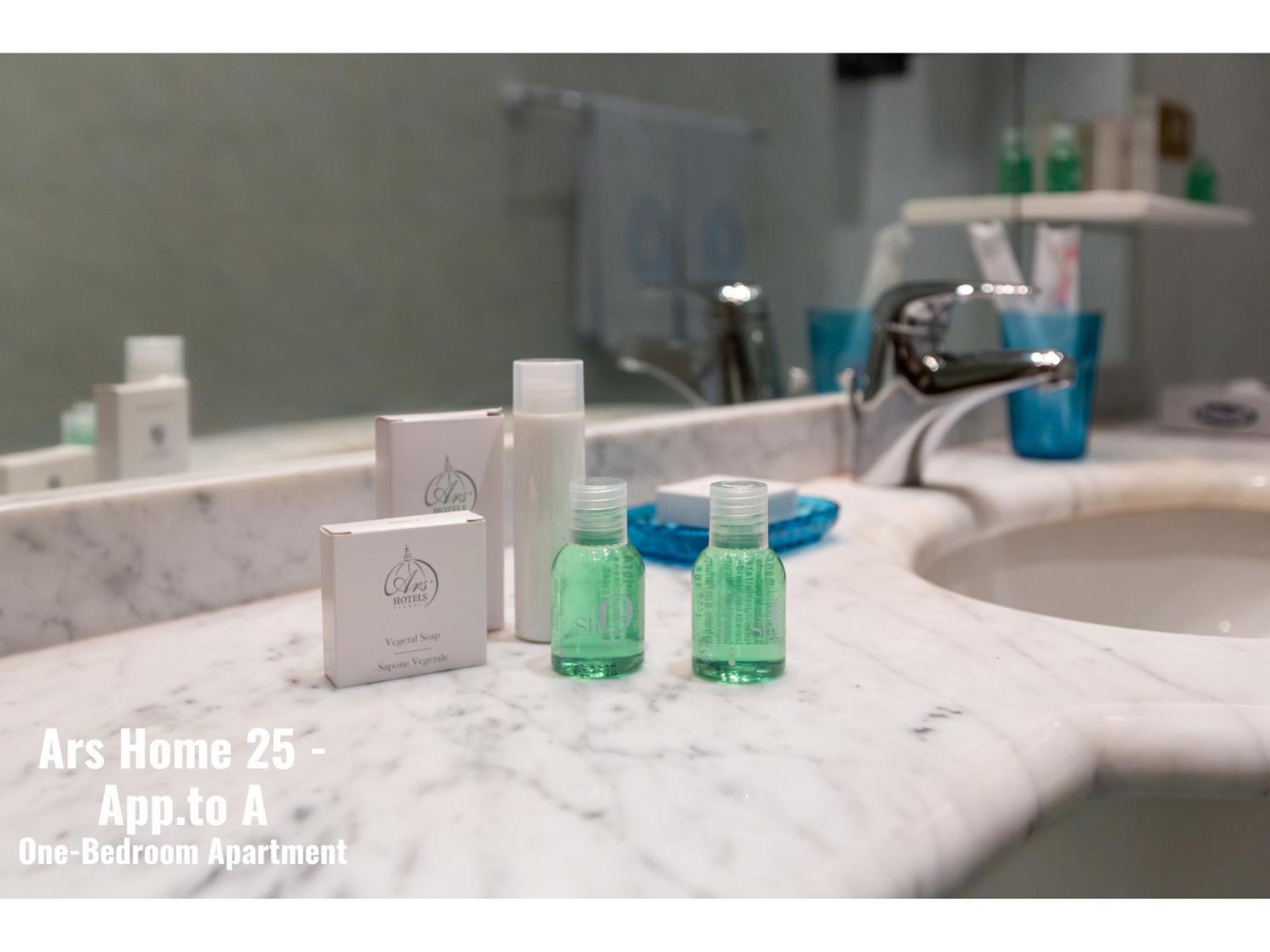 Ars - Santa Maria Novella - Ezia & Ars 25 Apartment Florence