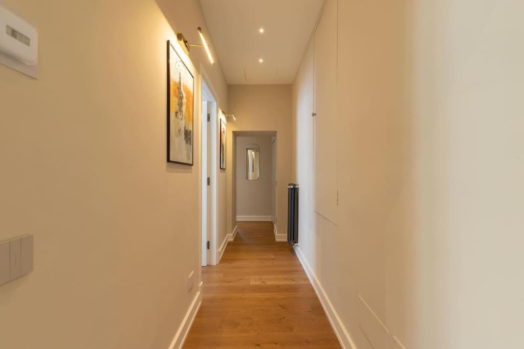 Design In Apartment *