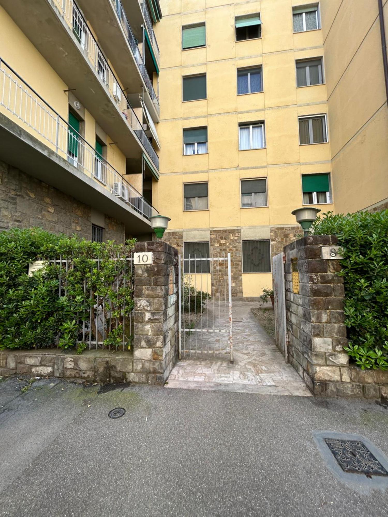Incantevole Con Patio Florence