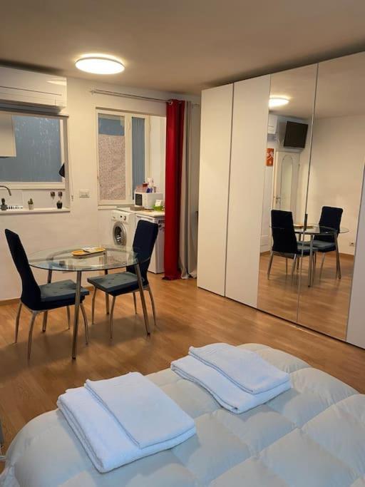 Gianfranco - Center Apartment *
