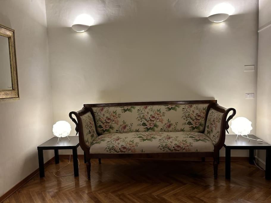 Apartment Residenza Storica In Palazzo Bruciato Florence