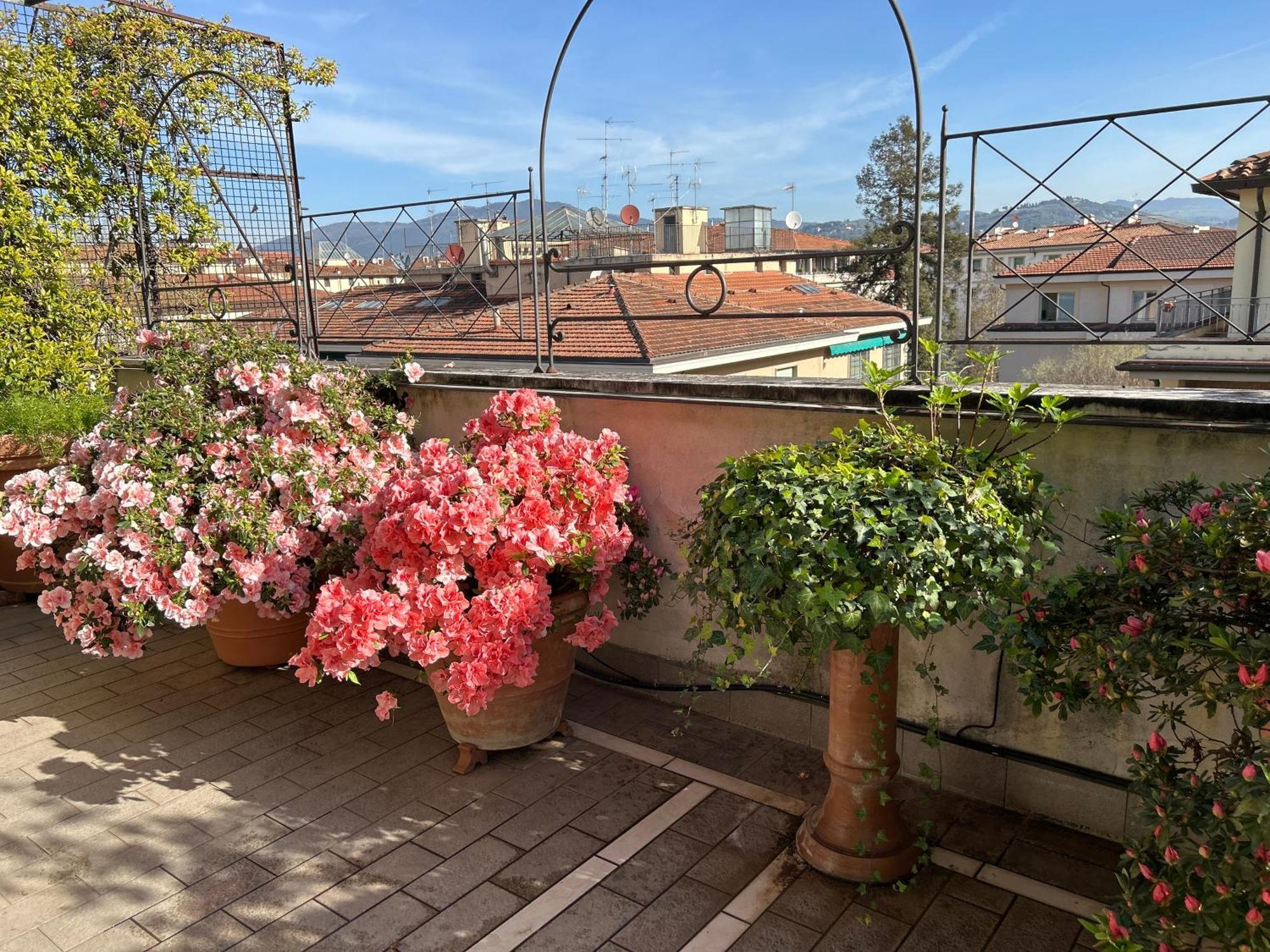 Cherubini Apartment Florence