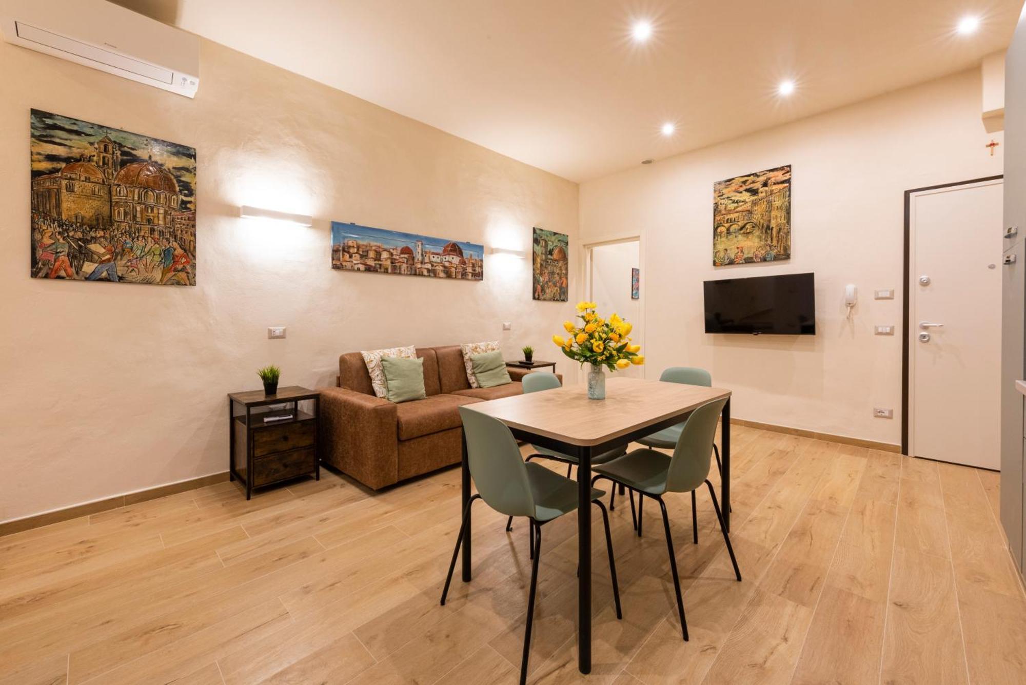 Mercato Contemporary By Mmega Apartment