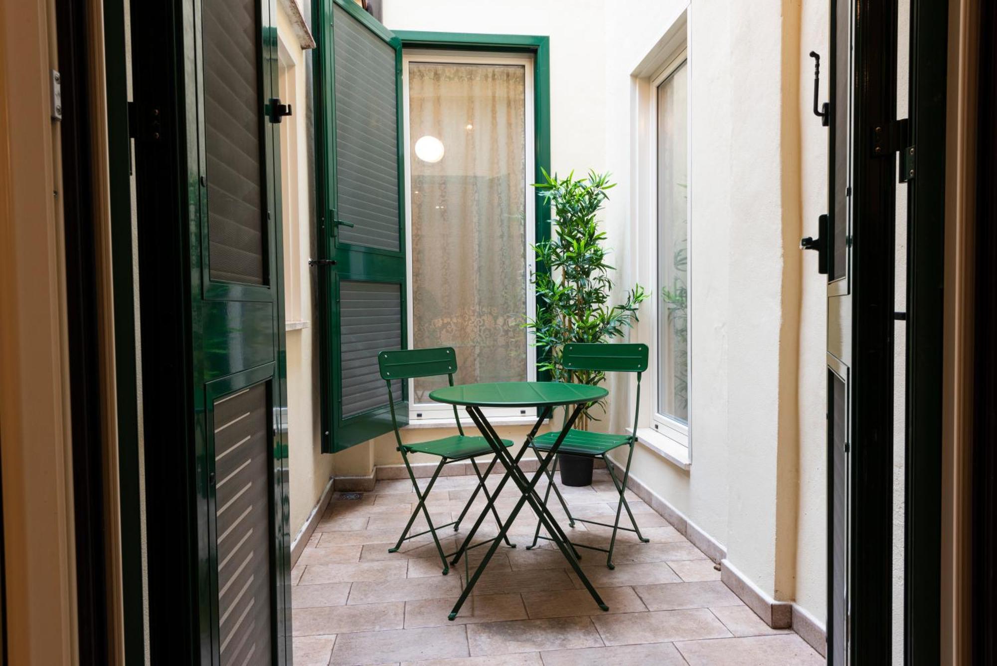 Mercato Contemporary By Mmega Apartment Florence