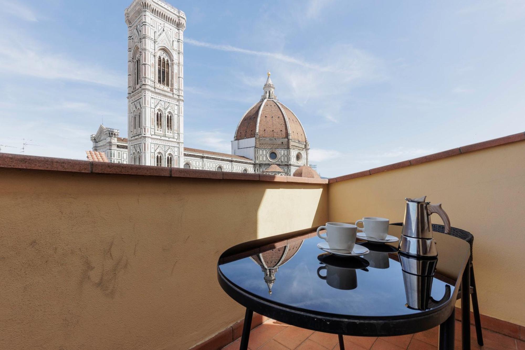 Duomo View Apartment Florence