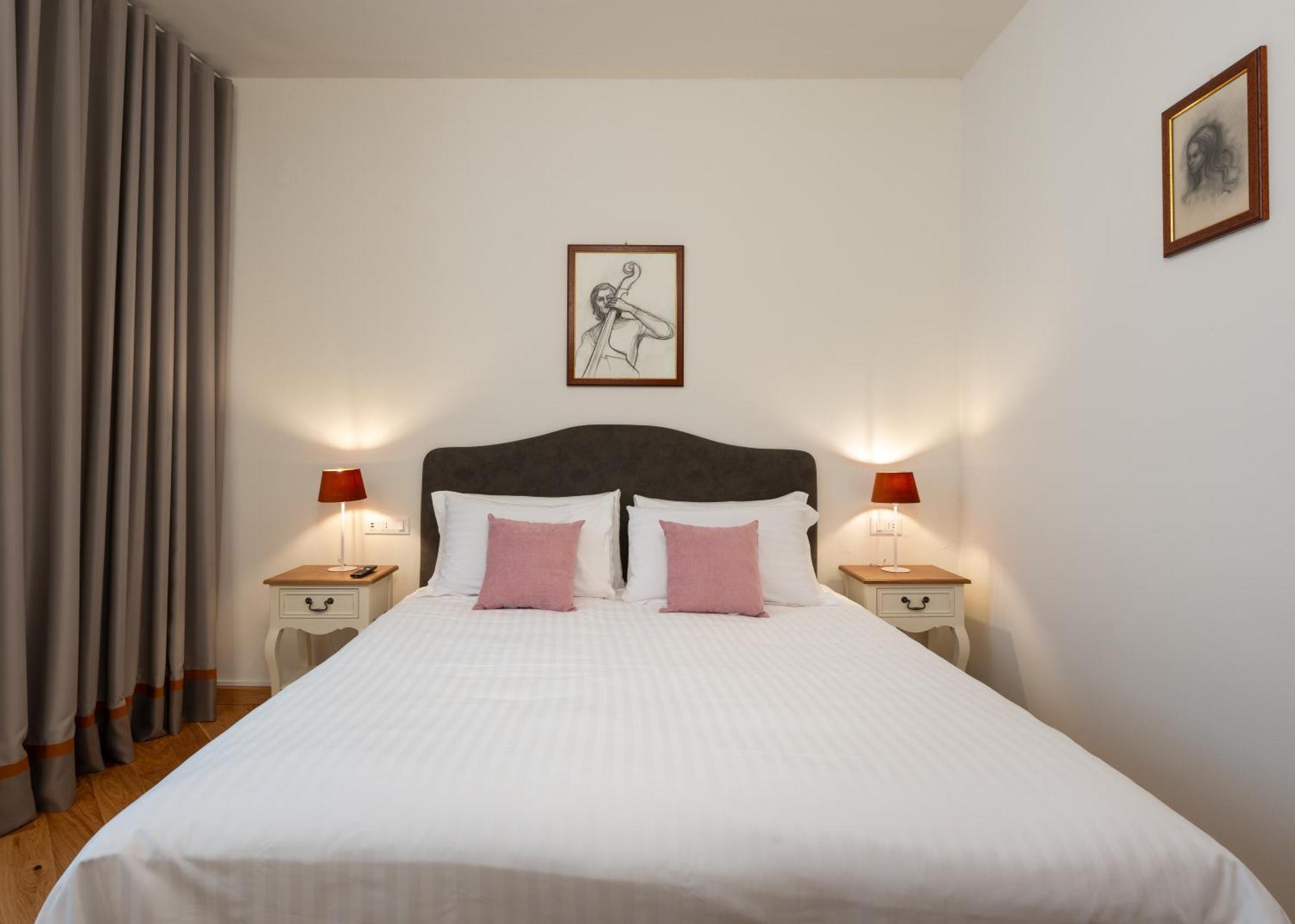Palazzo D'ambra Residenza D'epoca Bed & Breakfast *