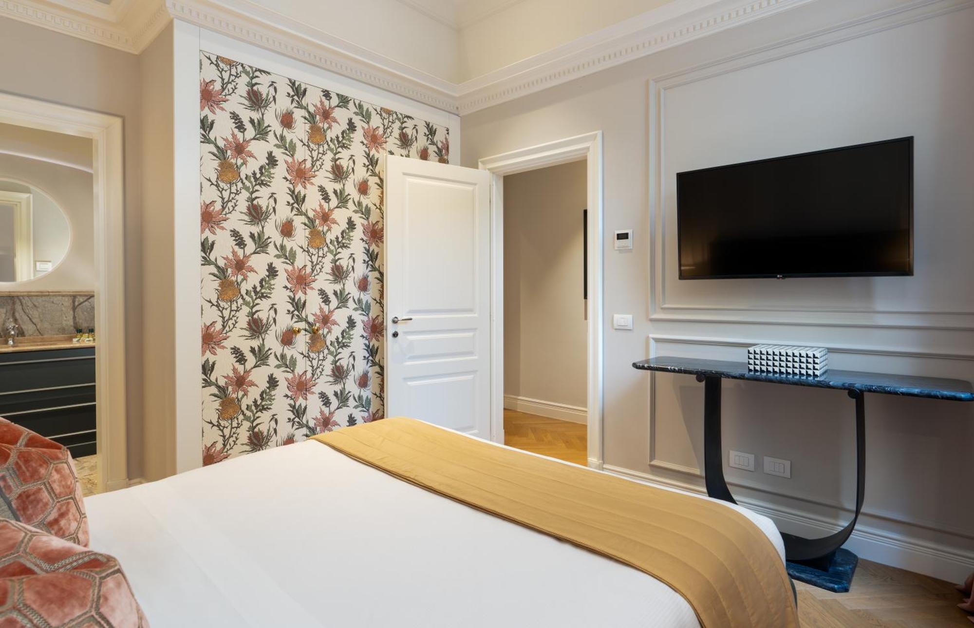 Apartment Pazzi Penthouse Luxury In By Palazzo Vitali Florence
