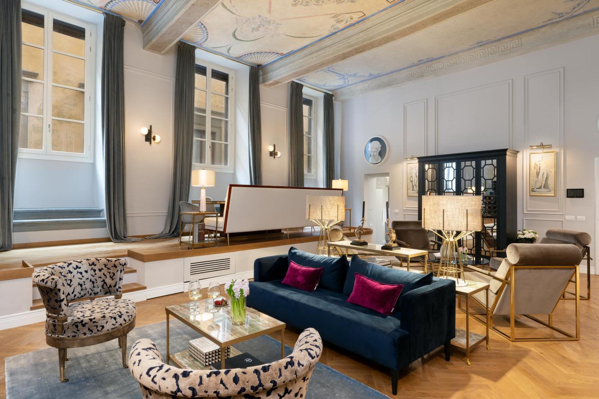 Palazzo Pazzi Vitali Luxury In Florence