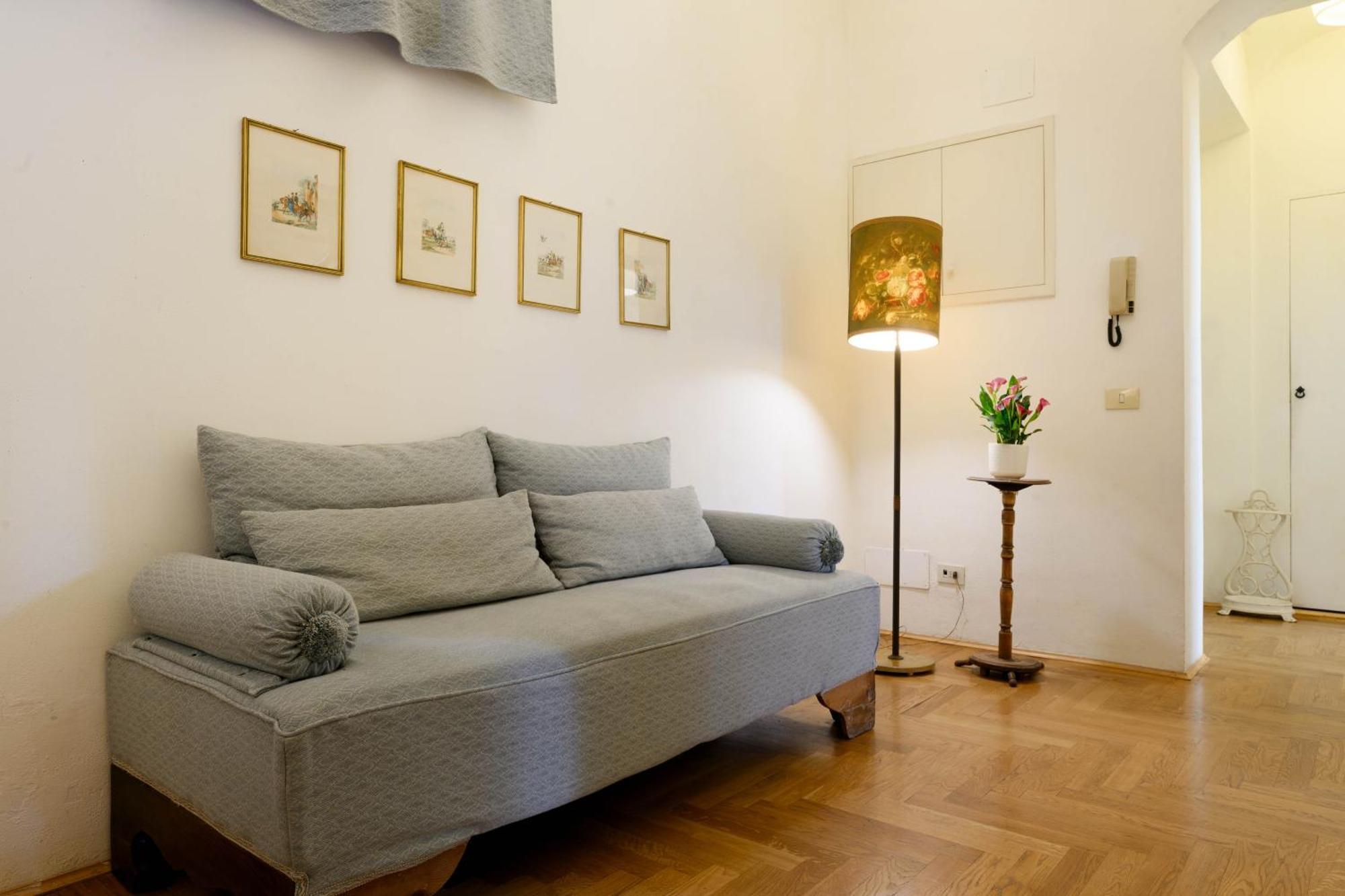 La Casa Degli Specchi Apartment *