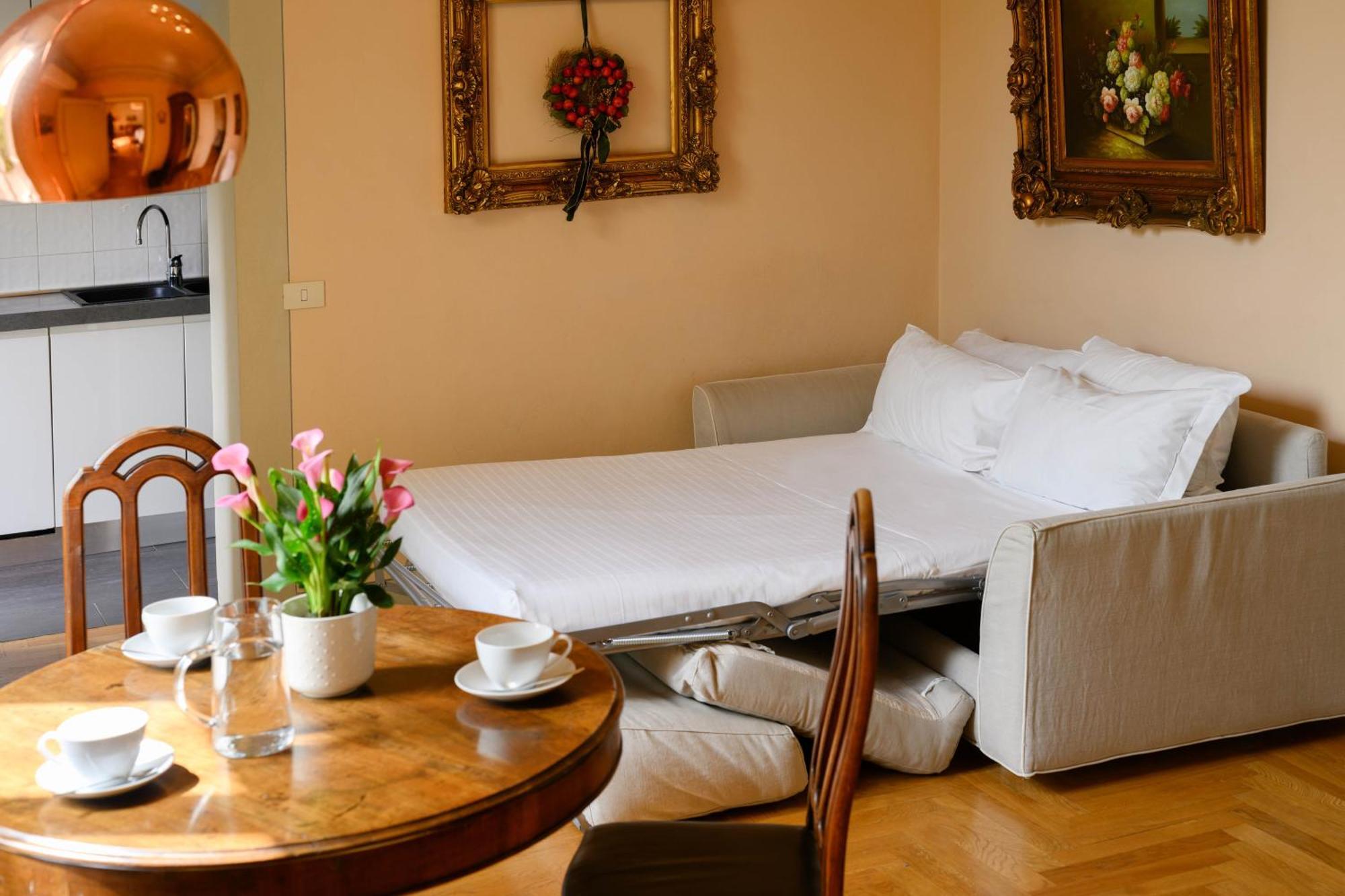 Apartment La Casa Degli Specchi Florence