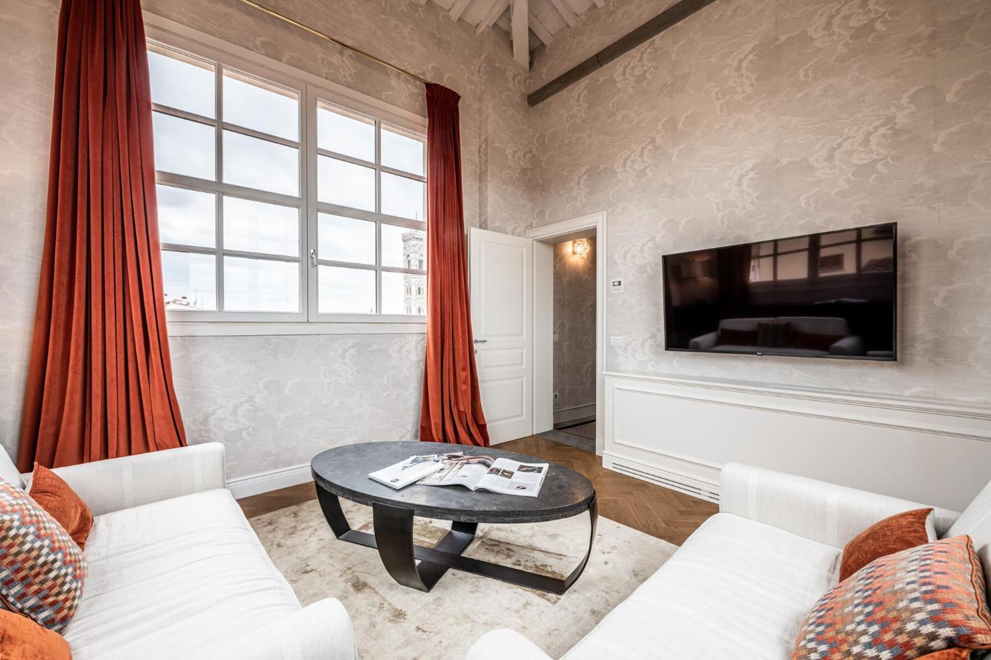 Palazzo Pazzi Vitali Luxury In *