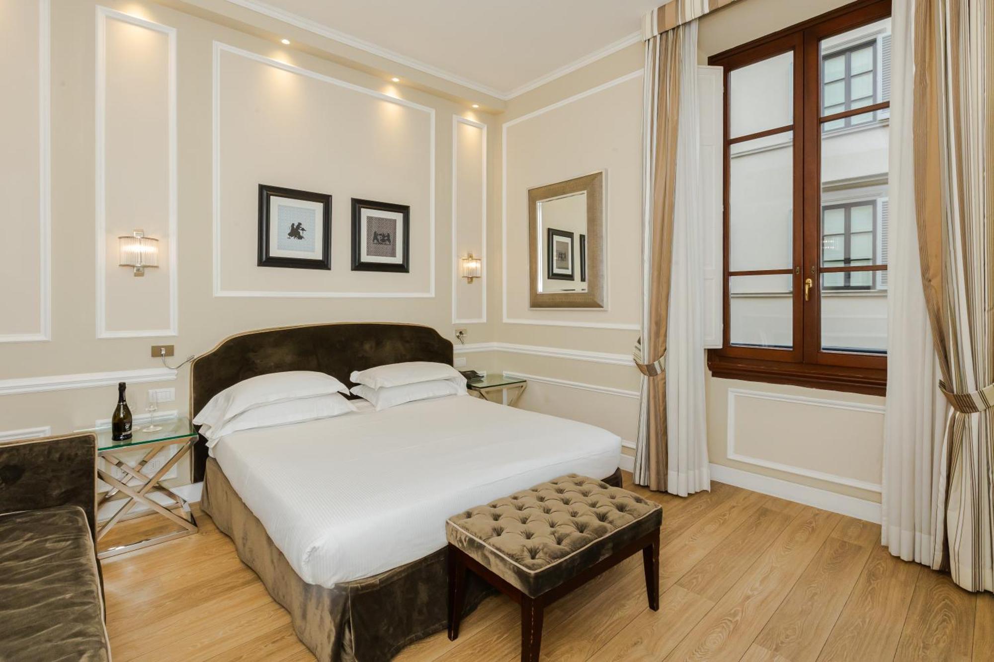 Hotel Fh55 Calzaiuoli 4*