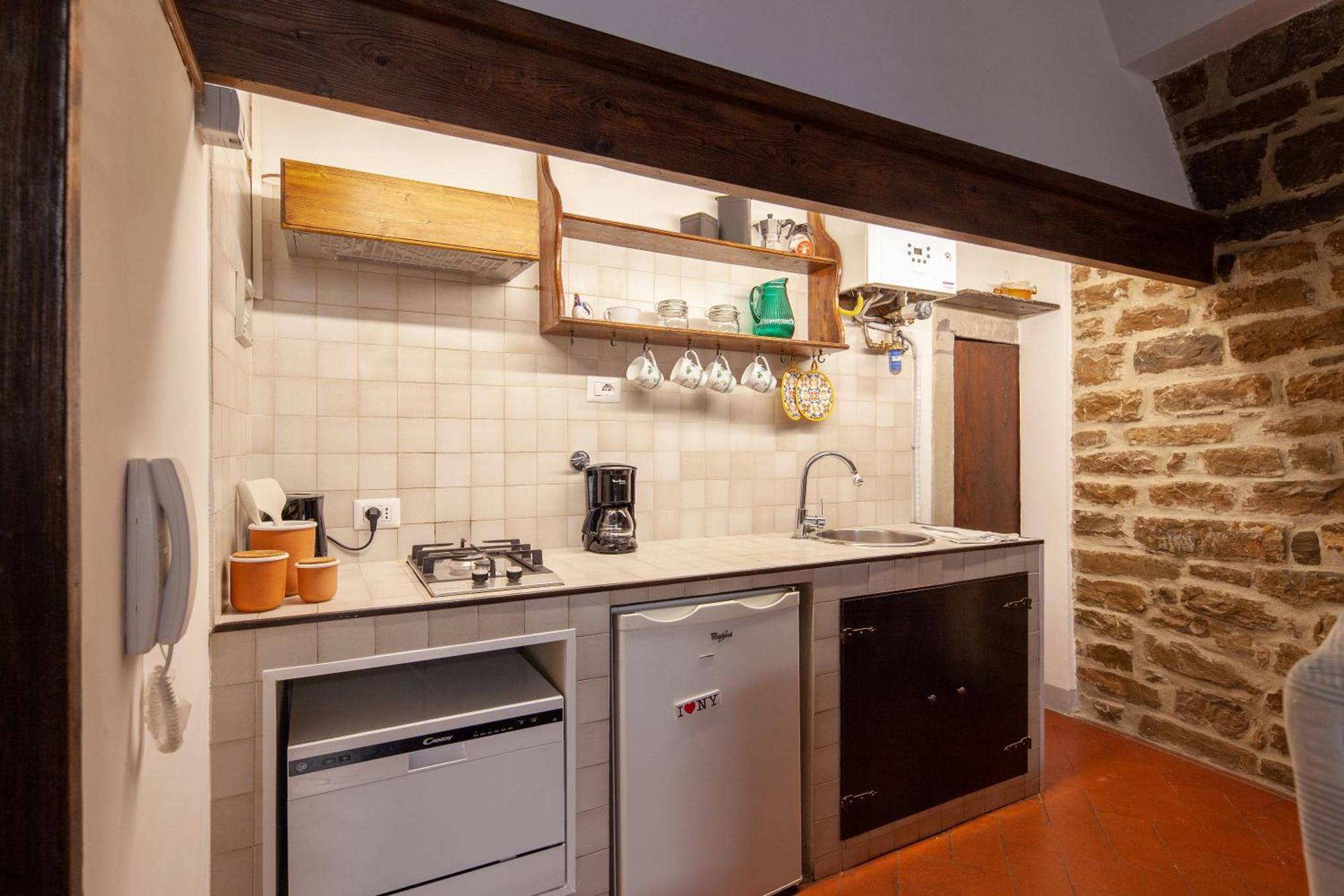 Aurora's, Renaissance Suite, Historic Apartment, Pivot Location, Few Walks From All, Ac Bedroom Apartment Florence